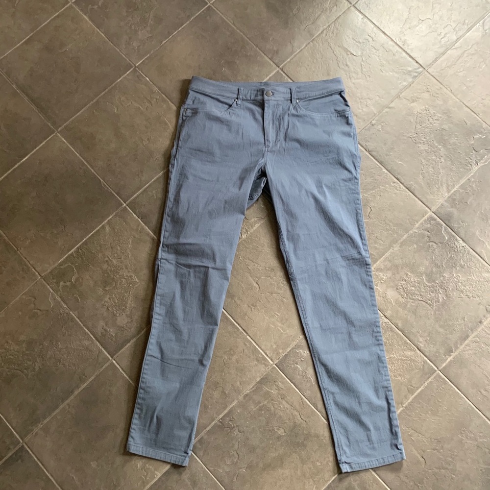 NWOT Lululemon Men’s ABC Slim Dye Pants 34